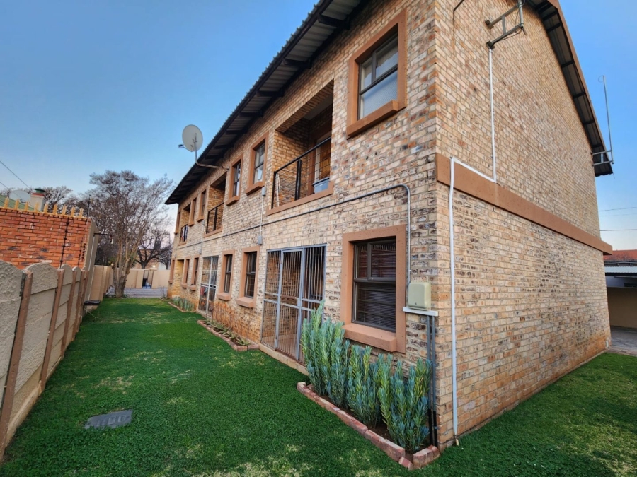 2 Bedroom Property for Sale in Bult West North West